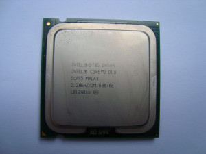 Процесор Desktop Intel Core 2 Duo E4500 2.20Ghz 2M 800 SLA95 LGA775
